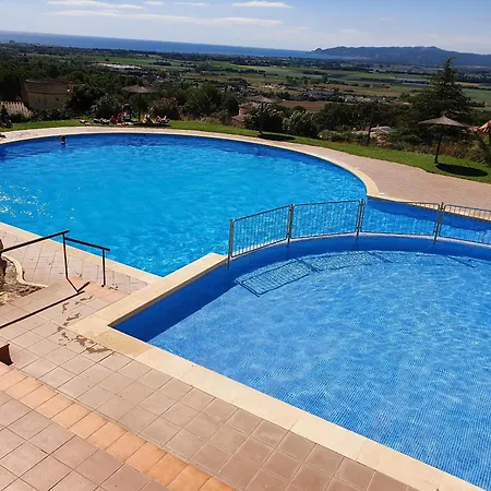 Casa Acogedora Con Gran Piscina Comunitaria Y Cerca De La Playa En - Es-323-72 * L'Estartit